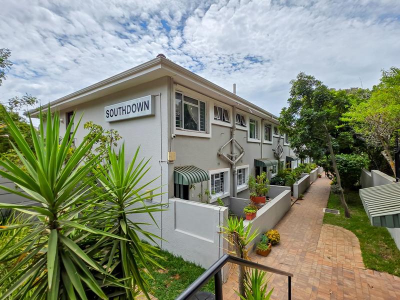 2 Bedroom Property for Sale in Kenilworth Western Cape